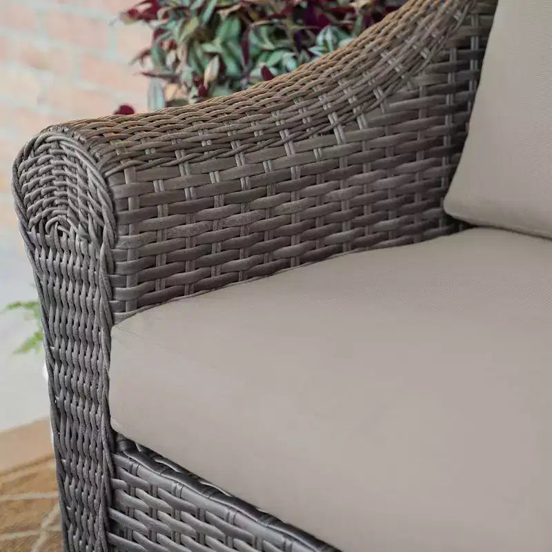 Ensemble de sectionnel 7 pièces en osier Walton de Leisure Made, avec coussins en tissu brun clair