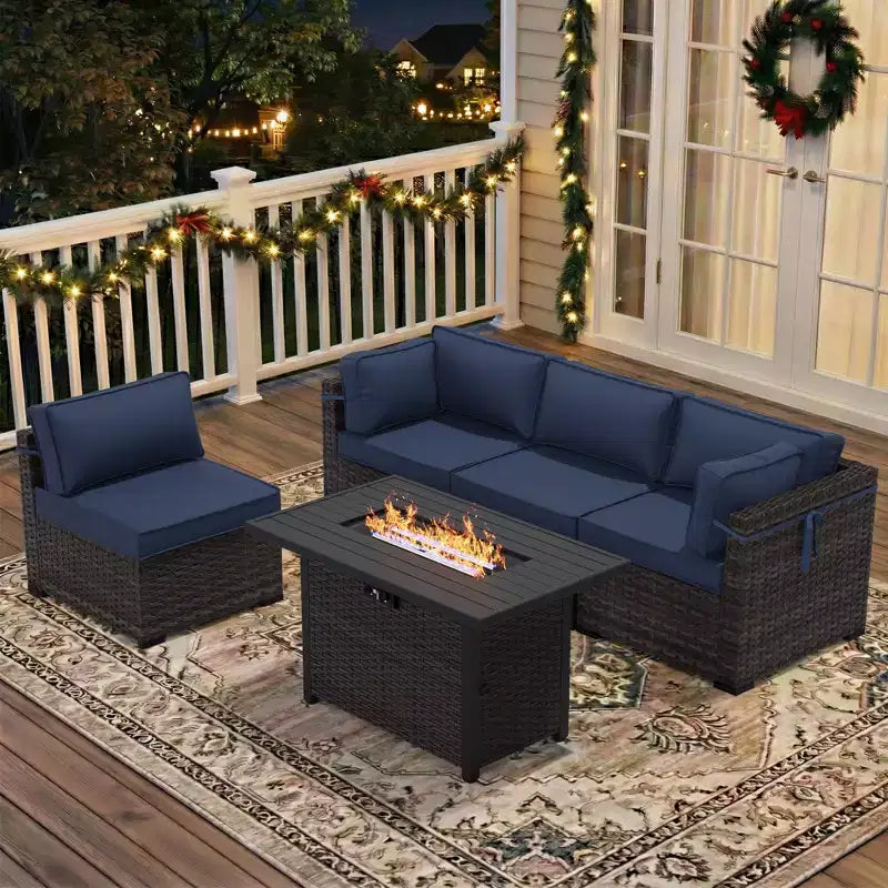 Ensemble de terrasse UPTIOT 5 pièces : 2 canapés d'angle, 2 fauteuils d'appoint et 1 table brasero marron pour un confort et un divertissement extérieurs ultimes