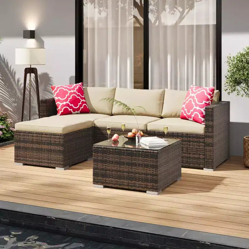Ensemble de mobilier de patio 5 pièces COZONY, canapé sectionnel en rotin osier résistant aux intempéries avec coussins et table basse en verre pour jardin, véranda, balcon