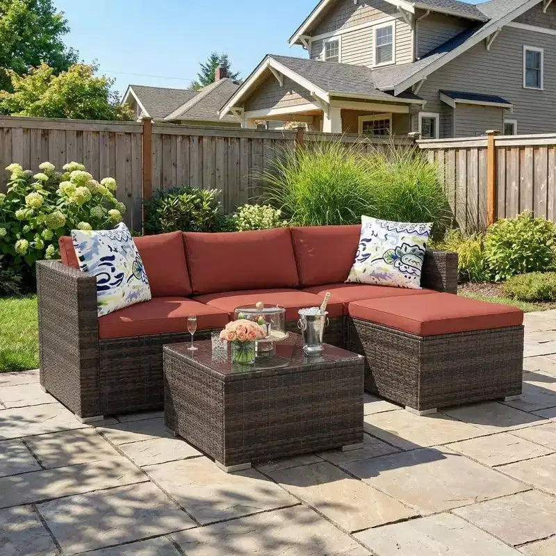 Ensemble de mobilier de patio 5 pièces COZONY, canapé sectionnel en rotin osier résistant aux intempéries avec coussins et table basse en verre pour jardin, véranda, balcon