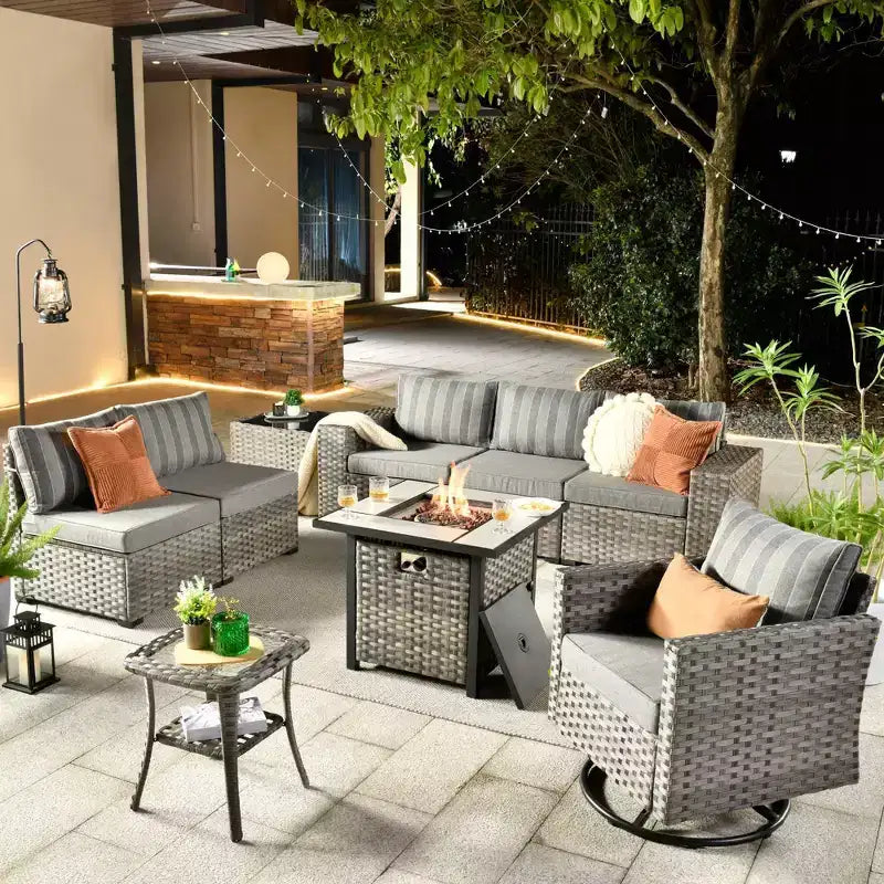 Marlton, ensemble de 9 meubles de patio en osier pour extérieur avec foyer, canapé et fauteuil pivotant avec coussins