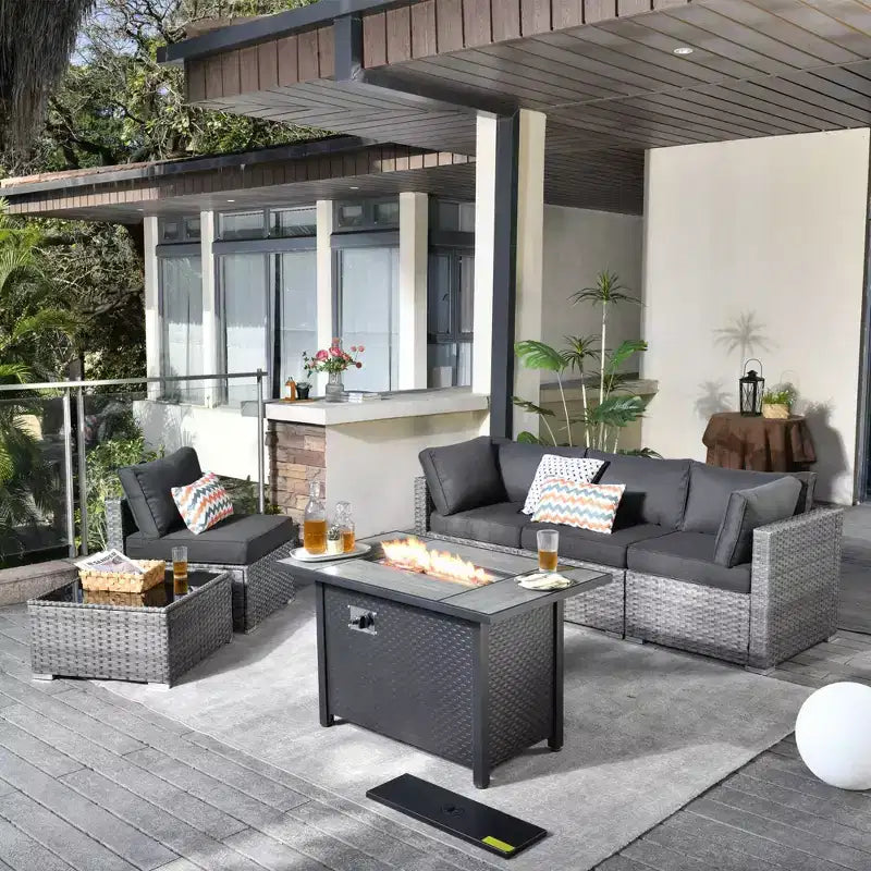 Ensemble de mobilier de patio en osier 6 pièces Venise, canapé de conversation avec foyer en métal et coussins