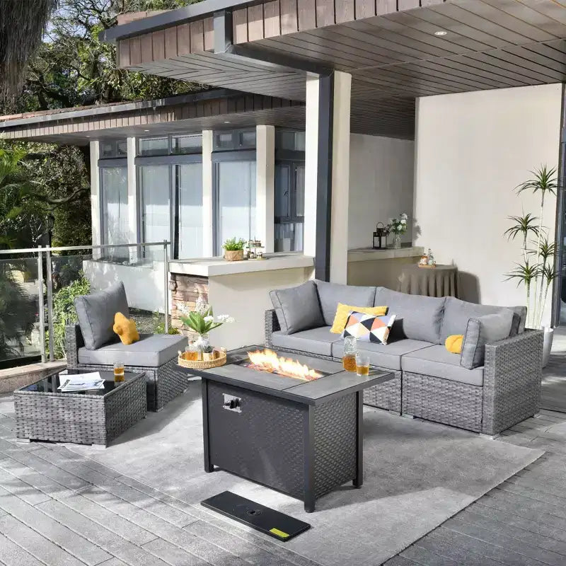 Ensemble de mobilier de patio en osier 6 pièces Venise, canapé de conversation avec foyer en métal et coussins