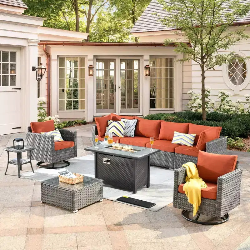 Ensemble de meubles de patio d'extérieur en osier Ovios Venice 9 pièces avec foyer en métal, fauteuils pivotants et coussins