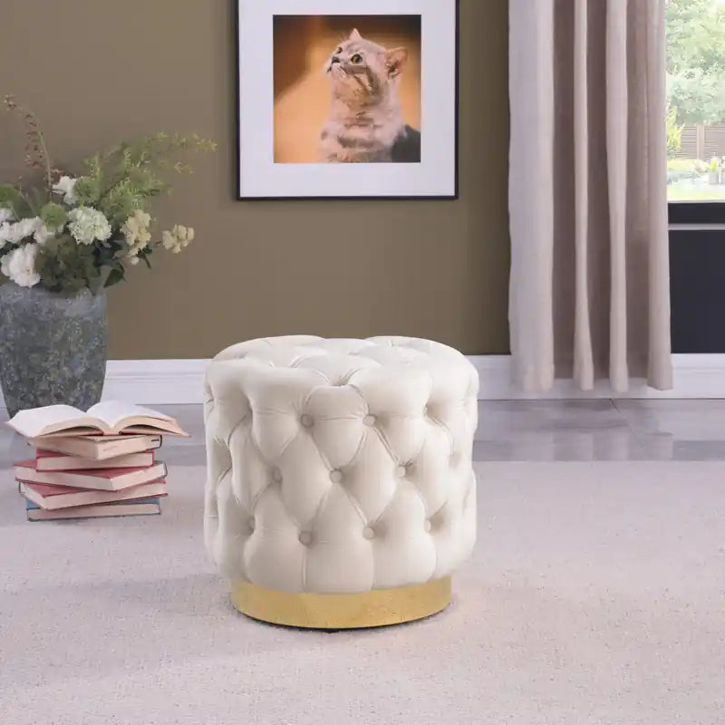 Pouf rond en tissu avec base dorée de 17 po