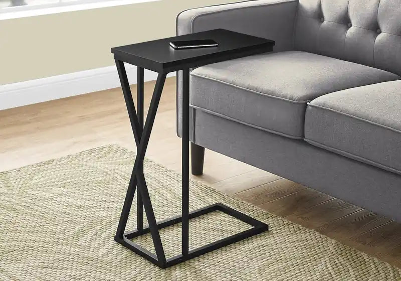 Table d'appoint en C 10,25